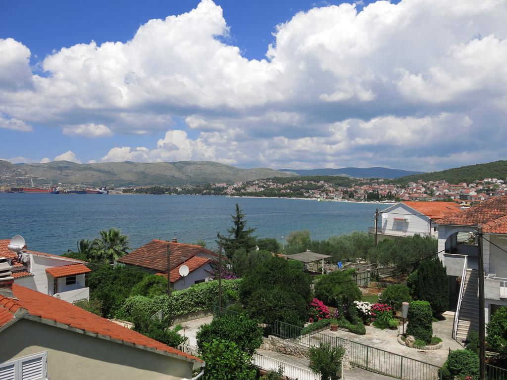Apartments Luka Trogir Oda fotoğraf